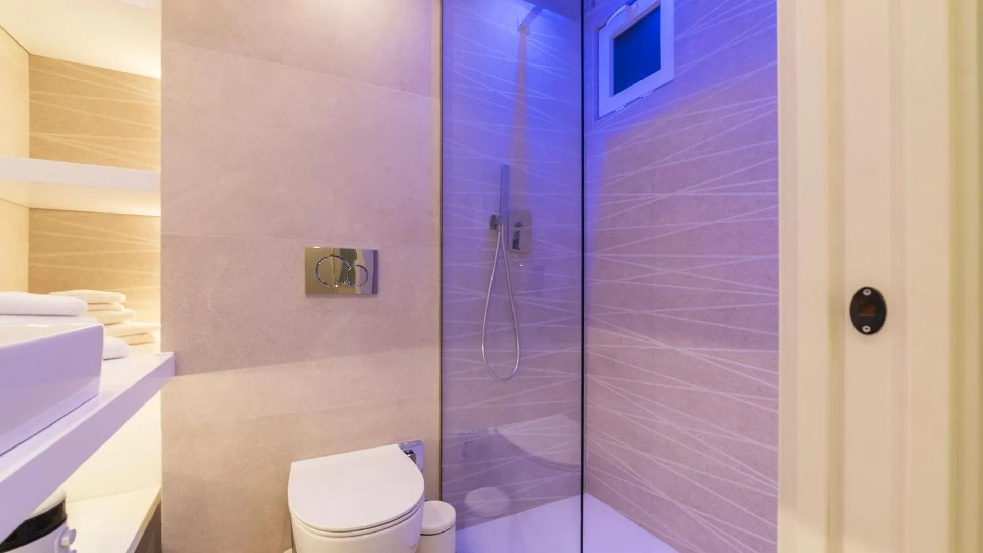 Borghese Luxury Suite Rom