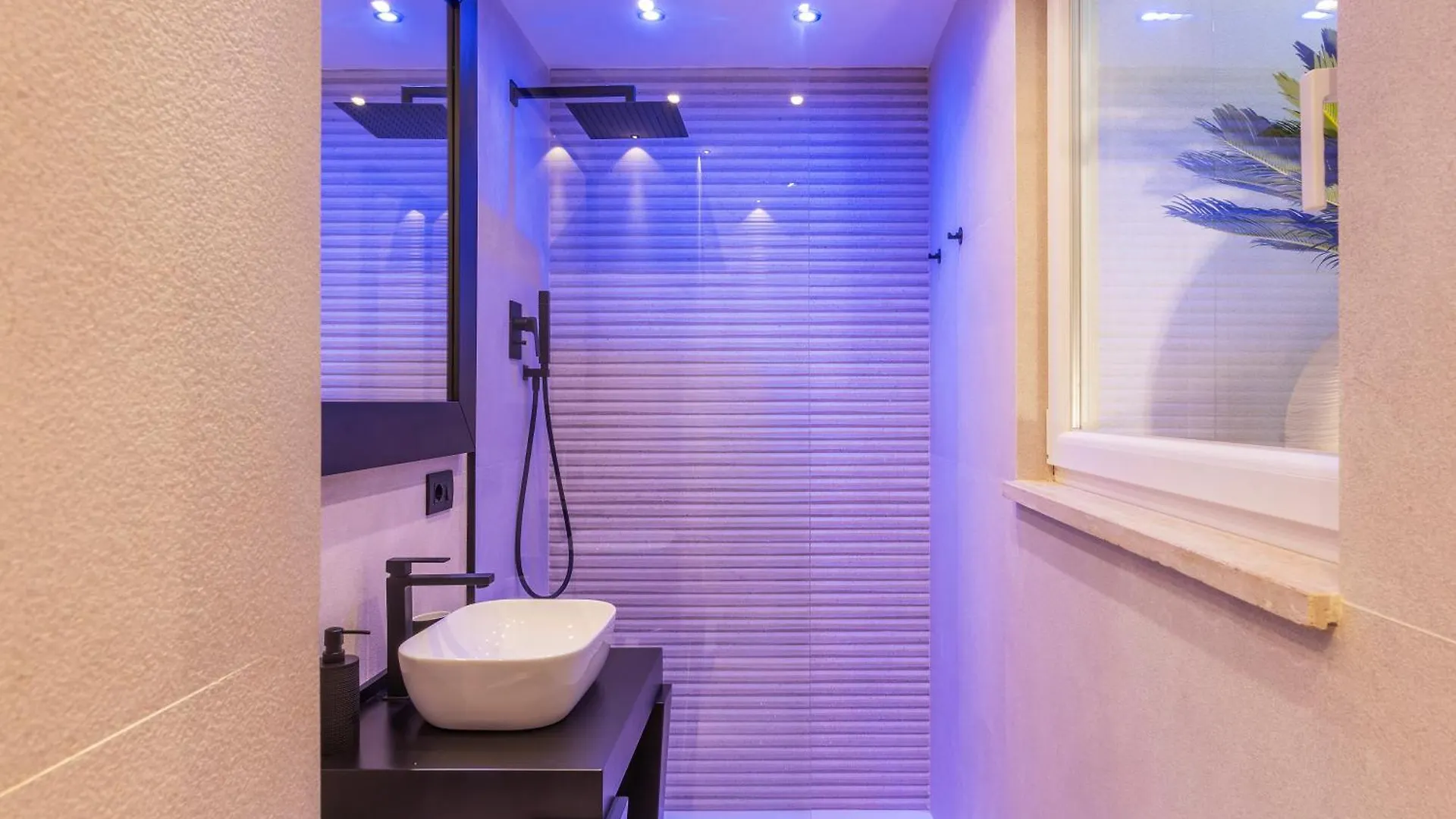 Borghese Luxury Suite Rom 0*,  Italien
